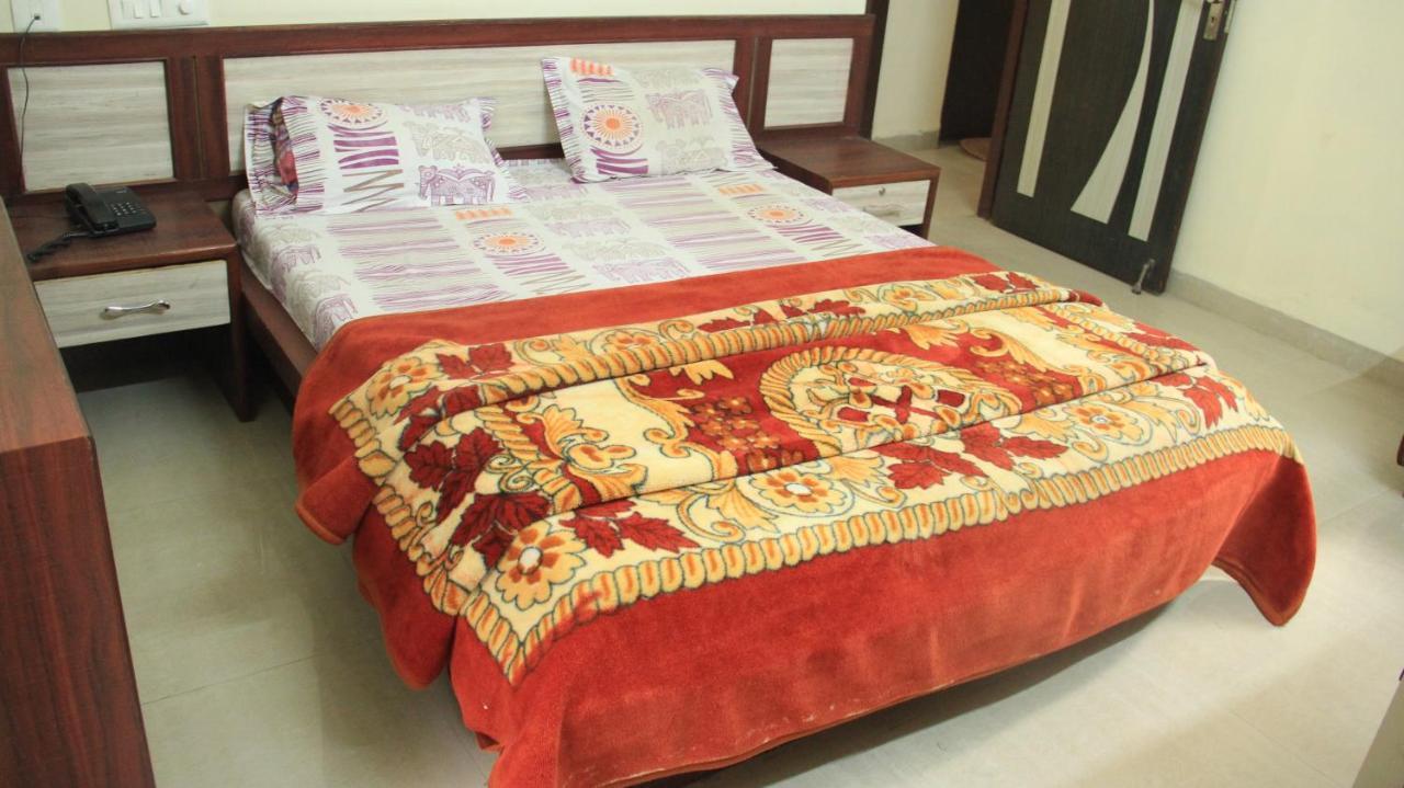 Hotel Raj Palace Maheshwar Kültér fotó